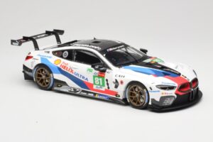BMW M8 GTE #81 Team MTEK M. Tomczyk / N. Catsburg / N. Yelloly 24 Hours of Le Mans 2018 Minichamps 1:18 155182981 Metal - imagem 4 de 6