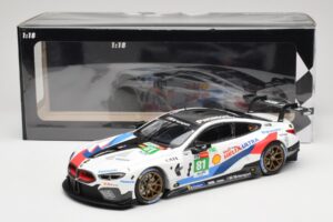 BMW M8 GTE #81 Team MTEK M. Tomczyk / N. Catsburg / N. Yelloly 24 Hours of Le Mans 2018 Minichamps 1:18 155182981 Metal - imagem 6 de 6