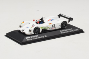 BMW V12 LMR #42 T. Kristensen / J.J. Lehto / J. Muller 24 Hours of Le Mans 1999 Minichamps 1:43 80429418137 Metal - imagem 2 de 5