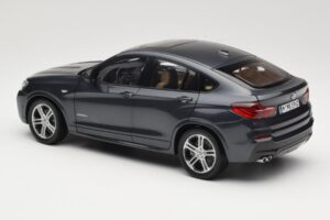 BMW X4 F26 Sophisto Grey Paragon 1:18 80432352461 Metal - imagem 7 de 8