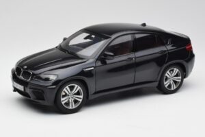 BMW X6 M F86 Preto Kyosho 1:18 80432157613 Metal