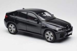 BMW X6 M F86 Preto Kyosho 1:18 80432157613 Metal - imagem 6 de 8