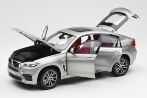 BMW X6 M F86 Donington Cinzento Metálico Norev 1:18 80432364886 Metal - imagem 2 de 8