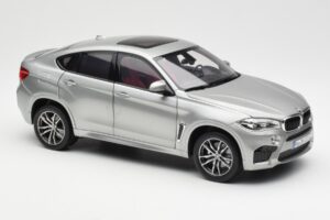 BMW X6 M F86 Donington Cinzento Metálico Norev 1:18 80432364886 Metal - imagem 6 de 8