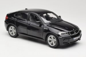 BMW X6 M E71 Preto Bburago 1:18 18-12081 Metal - imagem 6 de 8