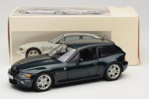 BMW Z3 Coupe 2.8 Verde Edição Concessionário UT Models 1:18 80439422349 Metal - imagem 8 de 8