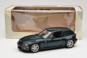 BMW Z3 Coupe 2.8 Green Metallic UT Models 1:18 20422 Metal - imagem 7 de 7