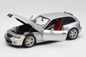 BMW Z3 E36/8 Coupe 2.8 Prata UT Models 1:18 20421-R1 Metal - imagem 2 de 8