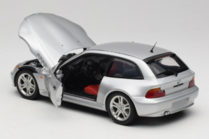 BMW Z3 E36/8 Coupe 2.8 Prata UT Models 1:18 20421-R1 Metal - imagem 5 de 8