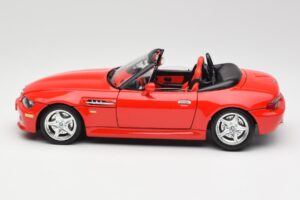 BMW Z3 E36/7 Roadster Vermelho Bburago 1:18 3349 Metal - imagem 4 de 8