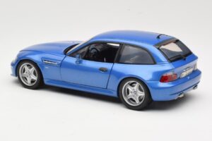 BMW Z3 M Coupe E36/8 Preto UT Models 1:18 80439422194 Metal - imagem 7 de 8