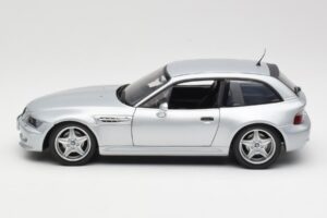BMW Z3 M Coupe E36/8 Prata UT 1:18 80430020856 Metal - imagem 4 de 8
