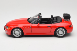 BMW Z3 Roadster 1.9 Vermelho Edição Concessionário UT Models 1:18 80439423068 Metal - imagem 4 de 8