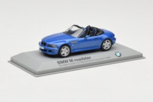 BMW Z3 Roadster 2.8 Azul Minichamps 1:43 BMW003 Metal - imagem 2 de 4