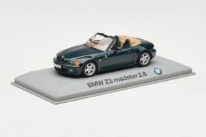 BMW Z3 Roadster 2.8 Verde Escuro Minichamps 1:43 80429421514 Metal - imagem 2 de 4
