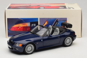 BMW Z3 Roadster Azul Edição Concessionário UT Models 1:18 80439422186 Metal - imagem 8 de 8