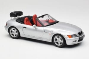 BMW Z3 Roadster Com Porta-Bagagens Prata UT Models 1:18 20407 Metal - imagem 6 de 8