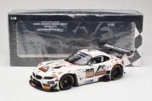 BMW Z4 E89 GT3 #888 Triple Eight Racing L. Mowle / J. Ratcliffe 24 Hours of Spa 2015 Minichamps 1:18 151152388 Metal - imagem 6 de 6
