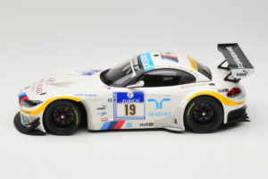 BMW Z4 GT3 #19 Team Schubert J. Muller / D. Muller ADAC 24 Hours Nurburgring 2012 Minichamps 1:18 151122319 Metal - imagem 3 de 6
