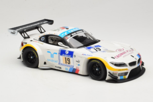 BMW Z4 GT3 #19 Team Schubert J. Muller / D. Muller ADAC 24 Hours Nurburgring 2012 Minichamps 1:18 151122319 Metal - imagem 4 de 6