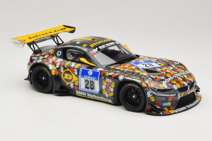 BMW Z4 GT3 #28 Team Walkenhorst J. Stuck / Sandritter ADAC 24 Hours Nurburgring 2014 Minichamps 1:18 151142328 Metal - imagem 4 de 6