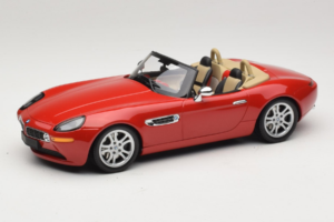 BMW Z8 Vermelho Minichamps 1:18 155024230 Metal