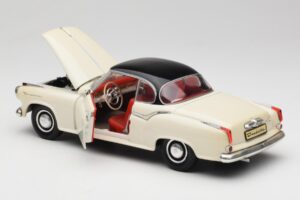 Borgward Isabella Coupe Branco Revell 1:18 8859 Metal - imagem 5 de 8