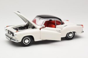 Borgward Isabella Coupé Branco Revell 1:18 08982-W1 Metal - imagem 2 de 8