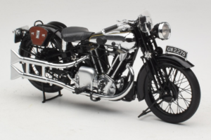 Brough Superior SS 100 T. E. Lawrence Minichamps 1:18 122135500 Metal - imagem 4 de 6