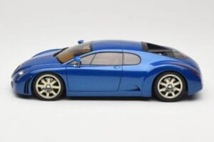 Bugatti EB 18.3 Chiron Azul AUTOart 1:18 70911 Metal - imagem 4 de 8