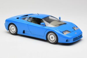 Bugatti EB110 Azul Bburago 1:18 3035 Metal - imagem 5 de 8