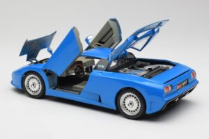 Bugatti EB110 Azul Bburago 1:18 3035 Metal - imagem 6 de 8