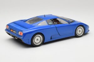 Bugatti EB110 Azul Escuro Bburago 1:18 3035-DB Metal - imagem 3 de 8