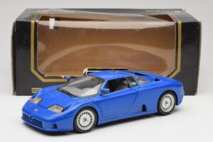 Bugatti EB110 Azul Escuro Bburago 1:18 3035-DB Metal - imagem 8 de 8