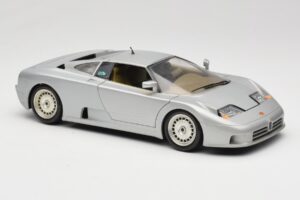 Bugatti EB110 Prata Bburago 1:18 3035-S Metal - imagem 6 de 8