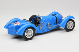 Bugatti Type 51 Grand Prix #14 Azul Bburago 1:18 3012-M1 Metal - imagem 2 de 6