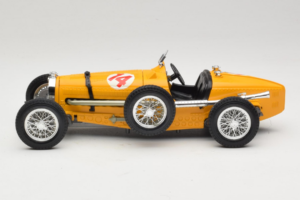 Bugatti Type 59 #14 Grand Prix Laranja Bburago 1:18 3012 Metal - imagem 3 de 6