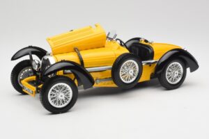 Bugatti Type 59 Amarelo Bburago 1:18 3005 Metal - imagem 2 de 8