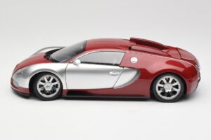 Bugatti Veyron Edition Centenaire Chrome Red Minichamps 1:18 100110851-O Metal - imagem 4 de 8