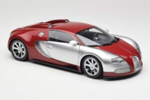 Bugatti Veyron Edition Centenaire Chrome Red Minichamps 1:18 100110851-O Metal - imagem 6 de 8