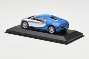Bugatti Veyron Centenaire Azul Metálico Prata Minichamps 1:43 400110850 Metal - imagem 3 de 4