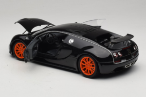 Bugatti Veyron Super Sport Black Metallic Minichamps 1:18 100110842 Metal - imagem 5 de 8