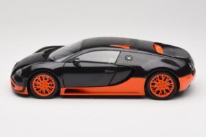 Bugatti Veyron Super Sport Top Gear Edition Minichamps 1:18 519101101 Metal - imagem 4 de 8