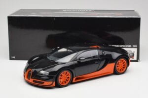 Bugatti Veyron Super Sport World Record Edition Carbon & Orange Minichamps 1:18 100110840 Metal - imagem 8 de 8