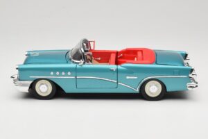 Buick Century Cabriolet Azul Mira 1:18 6134 Metal - imagem 4 de 8