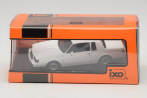 Buick Grand National Branco IXO 1:43 CLC576N Metal - imagem 4 de 4