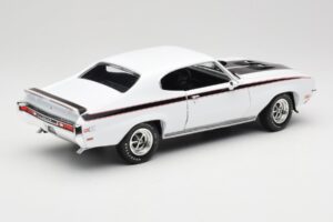 Buick GSX Branco American Muscle 1:18 AMM1322/06 Metal - imagem 3 de 8