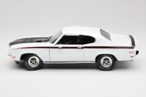 Buick GSX Branco American Muscle 1:18 AMM1322/06 Metal - imagem 4 de 8
