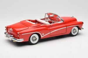 Buick Skylark Cabriolet Vermelho Motormax 1:18 73129 Metal - imagem 3 de 8