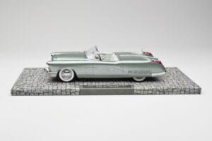Buick Wildcat I Concept Mint Green Metallic Minichamps 1:18 107141332 Metal - imagem 3 de 6
